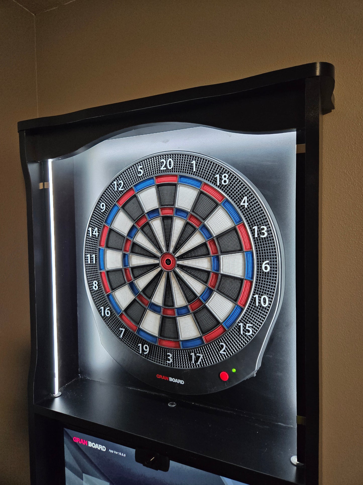 Simple Dart Board Cabinet